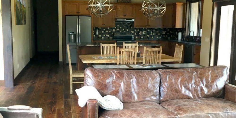 Wilderness Club Hotel Rexford Buitenkant foto